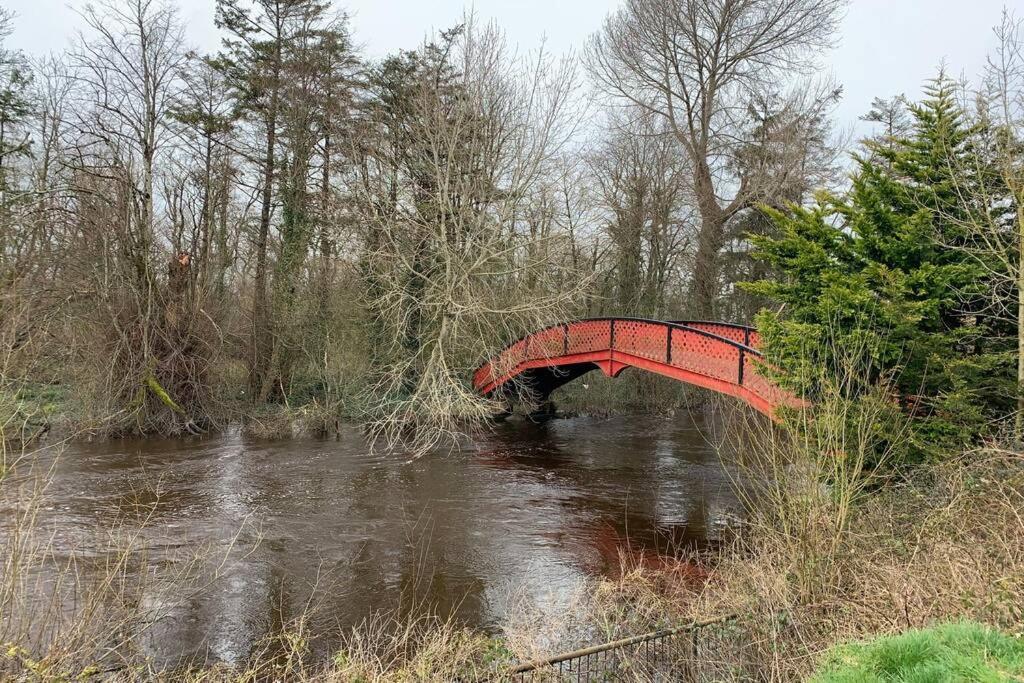 Two Bedroom Town House Beside The River Barrow Carlow Exteriér fotografie