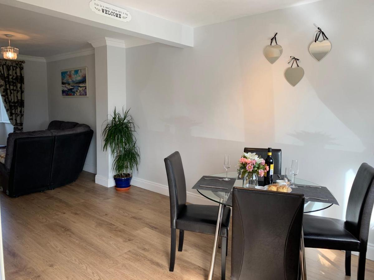 Two Bedroom Town House Beside The River Barrow Carlow Exteriér fotografie